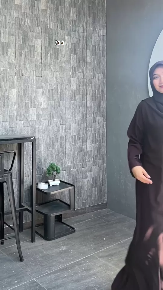 Video review Clara